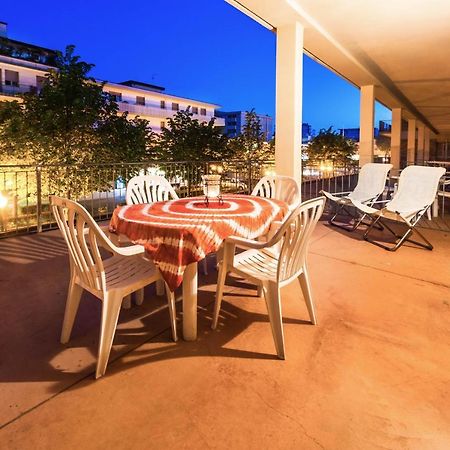 Condominio Res. Palace Μπιμπιόνε Εξωτερικό φωτογραφία
